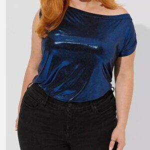 NWT Torrid Liquid Shine Off Shoulder Electric Blue Pary Night Out Statement Top